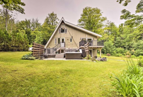 Inviting A-Frame Cabin with Saltwater Hot Tub!